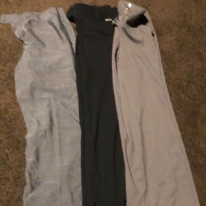 Gently used womens size 6 petite bundle.